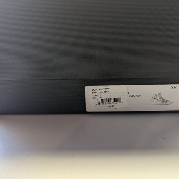 NIB Amiri Sneakers Size 8 - Picture 7 of 7